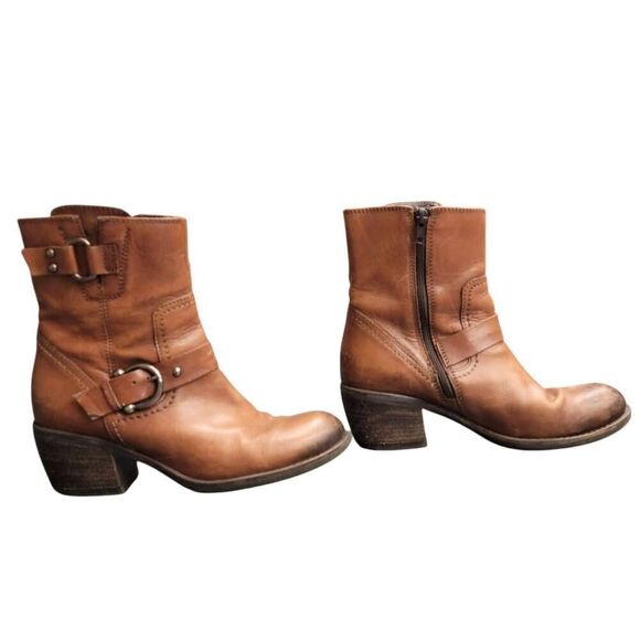 Clark Tan Brown Distressed Leather Mascarpone Cafe Ankle Boots Cowgirl Shoes - Picture 4 of 14